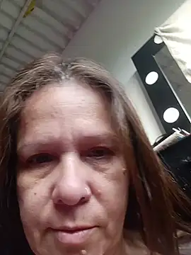 Snapshot of SinisterBabe chatting on January 18, 2026, 12:09 pm SinisterBabe online show from January 18, 2026, 12:09 pm