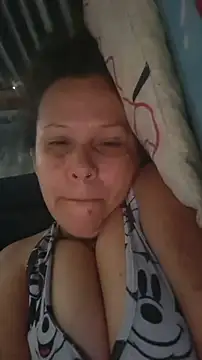 SinisterBabe online show from June 19, 2026, 1:04 pm
