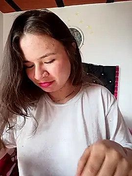 Isa Acosta online show from October 9, 2025, 1:53 pm