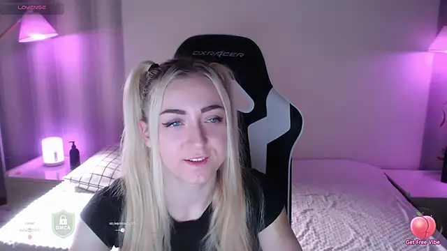 space danger online show from December 4, 2025, 4:44 am