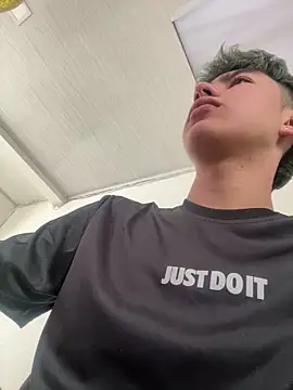 AlexanderCollman online show from November 20, 2025, 6:51 pm