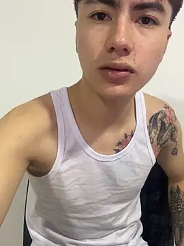 AlexanderCollman online show from December 17, 2025, 7:53 pm