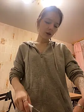 Angel  Rosse online show from February 17, 2026, 2:46 pm