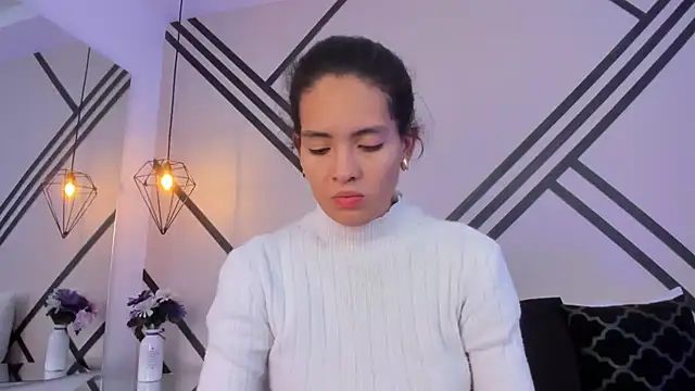 MadissonScotts online show from October 15, 2025, 11:43 am