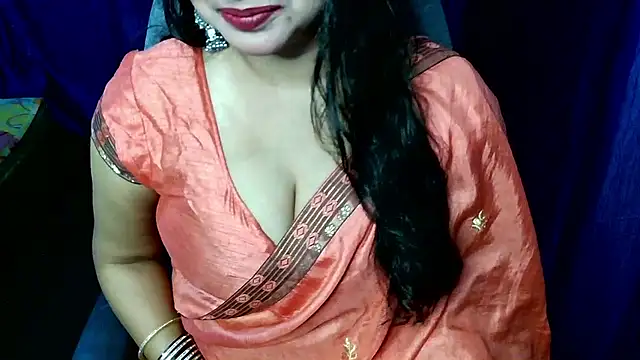 QUEEN SAKHI- online show from March 6, 2026, 3:03 am