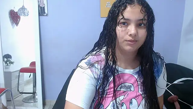 Snapshot of penelope_gucci1 chatting on October 7, 2025, 11:51 am penelope gucci1 online show from October 7, 2025, 11:51 am