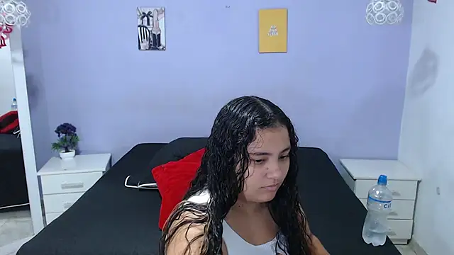 Snapshot of penelope_gucci1 chatting on November 13, 2025, 12:15 pm penelope gucci1 online show from November 13, 2025, 12:15 pm