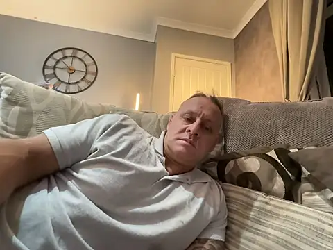 Snapshot of backdoorgalore4you chatting on February 16, 2026, 10:17 pm backdoorgalore4you online show from February 16, 2026, 10:17 pm