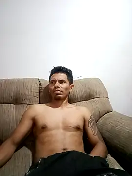 Snapshot of MI_GERALD chatting on October 31, 2025, 5:41 am MI GERALD online show from October 31, 2025, 5:41 am