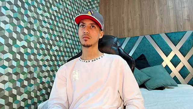 Marcus Jeron online show from November 29, 2025, 6:44 pm