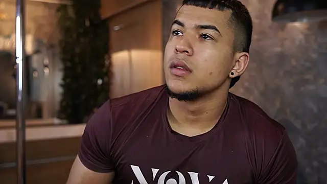 Thiago Valente online show from October 23, 2025, 12:59 pm