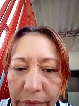 marinita13 online show from April 4, 2026, 4:48 pm