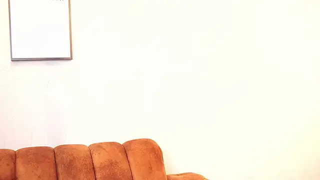 Ariaa Isabell online show from October 21, 2025, 6:19 pm