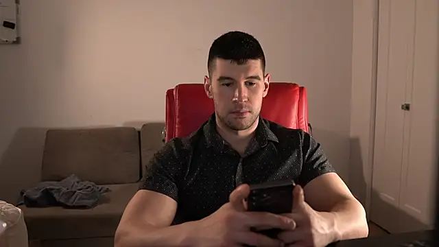 Sand0w online show from March 17, 2026, 11:08 pm