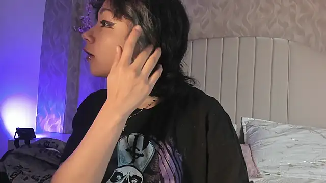 TerumiKitty online show from March 18, 2026, 8:34 pm