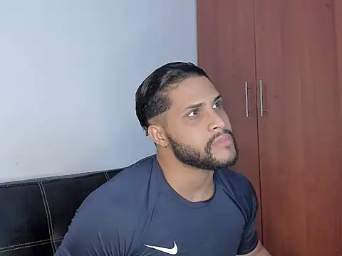 Pier Simons online show from October 8, 2025, 5:05 am