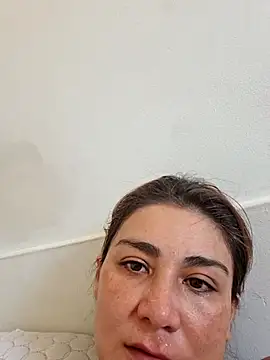 KatyPerra2 online show from April 8, 2026, 8:09 pm