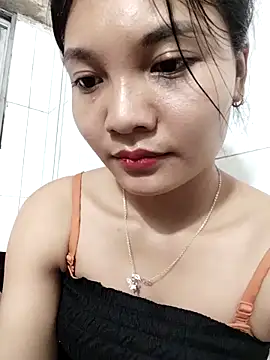 Duyen02 online show from October 11, 2025, 5:22 pm