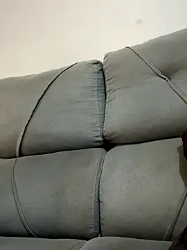 Snapshot of Chloe_Leaozinho chatting on October 31, 2025, 3:29 am Chloe Leaozinho online show from October 31, 2025, 3:29 am