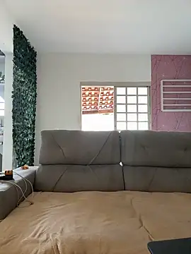 Snapshot of Chloe_Leaozinho chatting on November 9, 2025, 6:50 pm Chloe Leaozinho online show from November 9, 2025, 6:50 pm