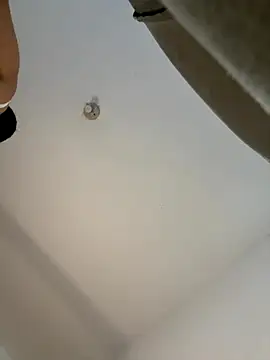 Snapshot of Chloe_Leaozinho chatting on November 10, 2025, 9:25 pm Chloe Leaozinho online show from November 10, 2025, 9:25 pm