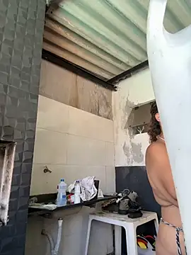 Snapshot of Chloe_Leaozinho chatting on November 11, 2025, 3:01 pm Chloe Leaozinho online show from November 11, 2025, 3:01 pm