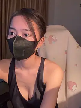  Meimeibaby  online show from May 8, 2026, 10:42 am