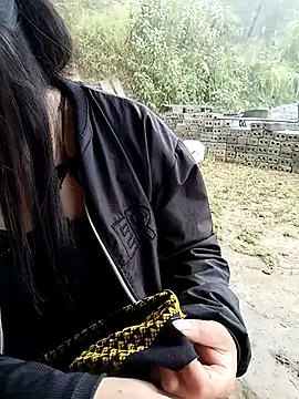 Tiyir597 online show from October 7, 2025, 2:31 am