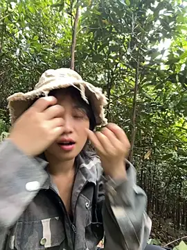 Snapshot of Phayphay77 chatting on October 27, 2025, 8:18 am Phayphay77 online show from October 27, 2025, 8:18 am