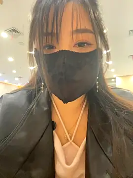 xiao-mo520 online show from October 29, 2025, 10:06 am