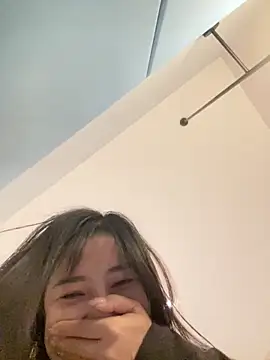 xiao-mo520 online show from December 4, 2025, 2:26 pm