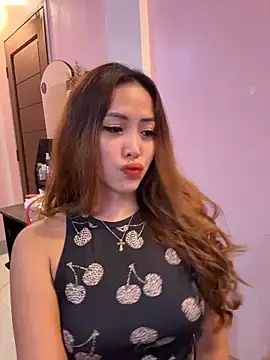 Snapshot of Serenaa_rabbit chatting on November 7, 2025, 4:18 pm Serenaa rabbit online show from November 7, 2025, 4:18 pm