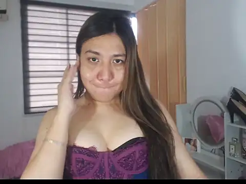 stellahugeX online show from February 9, 2026, 3:21 am