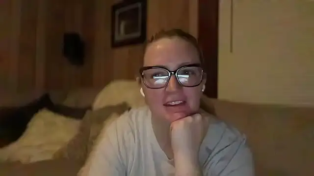 Snapshot of PefectNipz chatting on September 17, 2025, 3:41 am PefectNipz online show from September 17, 2025, 3:41 am