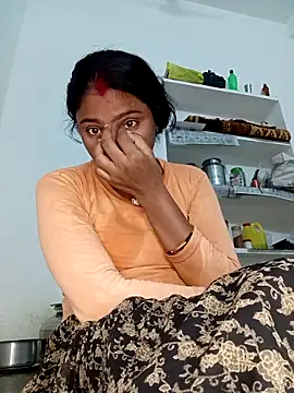 Snapshot of Payal-0143 chatting on September 8, 2025, 3:33 pm Payal-0143 online show from September 8, 2025, 3:33 pm
