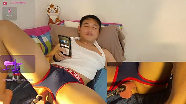 AsianBoy WhiteDaddy online show from June 6, 2026, 7:29 pm