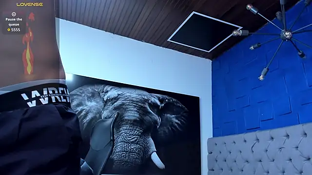 andres-clark92 online show from April 4, 2026, 3:20 pm