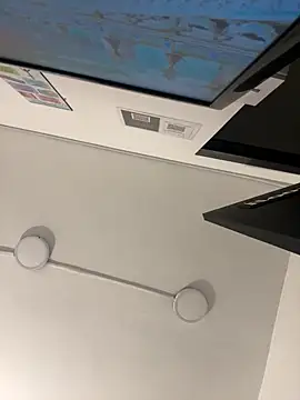 ALANNFERRER online show from October 10, 2025, 10:14 am