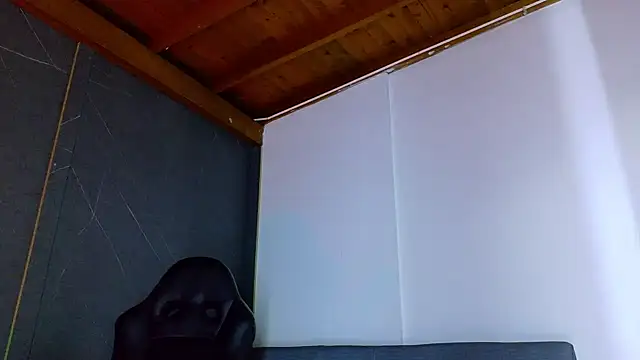 ALANNFERRER online show from February 3, 2026, 10:09 am