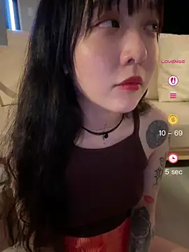 Snapshot of Etherealcat33 chatting on June 4, 2026, 2:34 pm Etherealcat33 online show from June 4, 2026, 2:34 pm