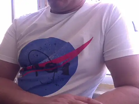 zeusmasterhorny online show from October 4, 2025, 4:49 pm