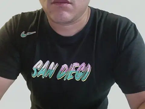 zeusmasterhorny online show from October 23, 2025, 3:50 am