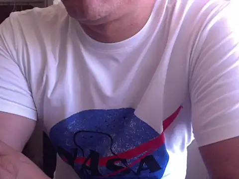 zeusmasterhorny online show from October 30, 2025, 4:19 pm