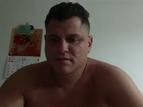 zeusmasterhorny online show from November 1, 2025, 4:36 am