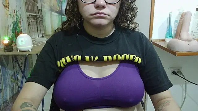greeneyes nurse online show from May 15, 2026, 3:46 am