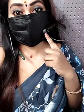 Cutie nila26 online show from October 13, 2025, 6:02 am