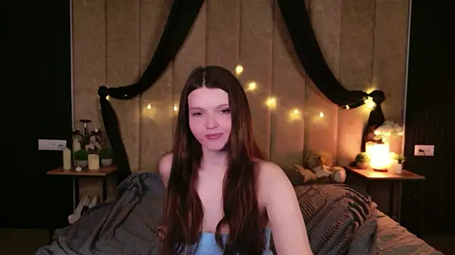 Gaby Essen online show from November 7, 2025, 8:31 pm