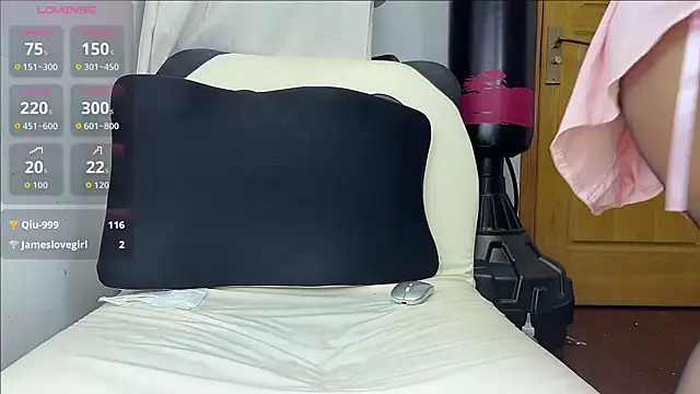 Stella-999 online show from October 18, 2025, 6:41 pm