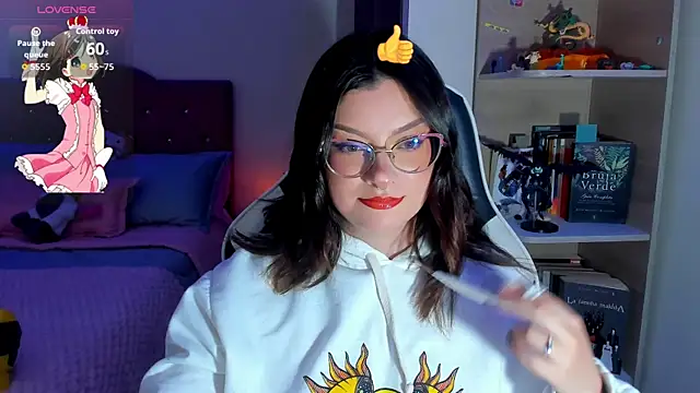 OphelianaRose33 online show from March 24, 2026, 10:48 pm