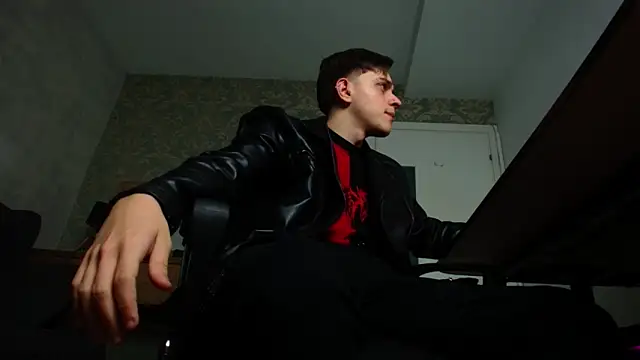 FelixStarkk online show from November 2, 2025, 4:59 am